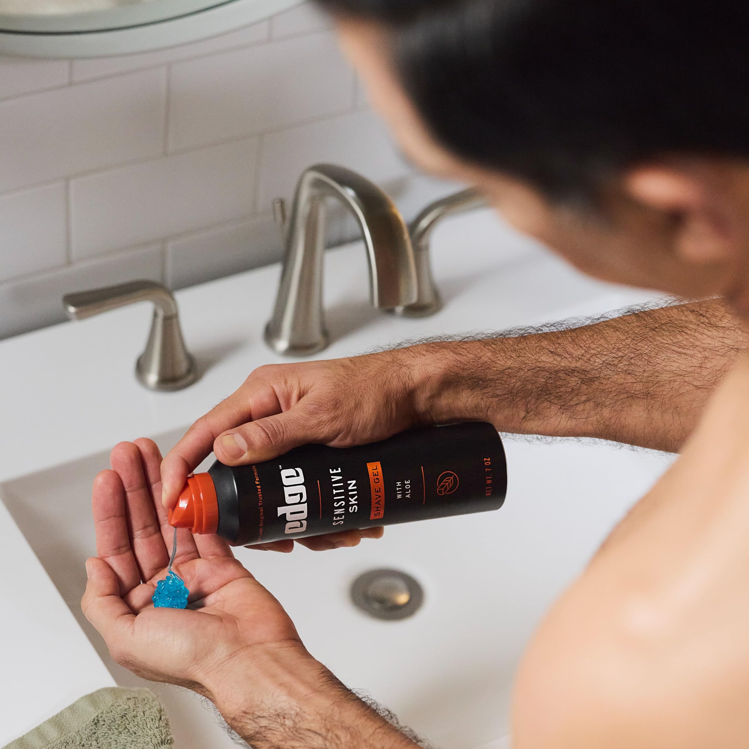 Edge Sensitive Skin Shave Gel of Men 7 Ounce (Pack of 6)
